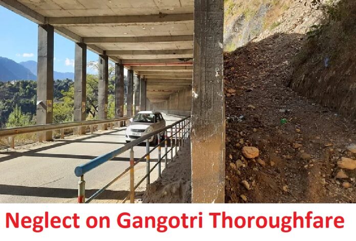 Neglect on Gangotri Thoroughfare