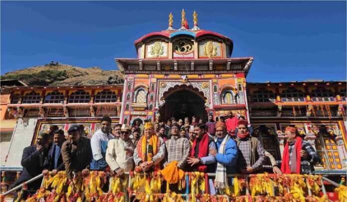 CM Pushkar Singh Dhami Visits Badrinath Dham